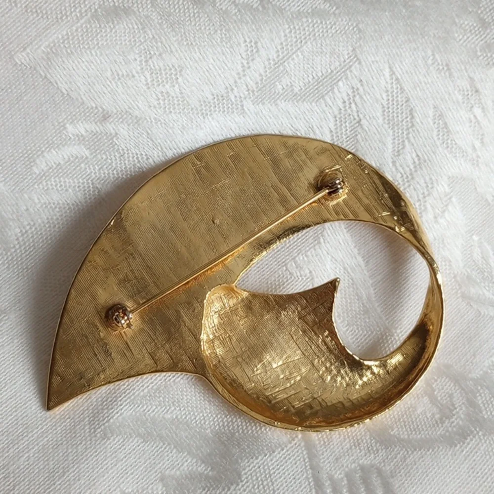 Modernist Wave Swirl Brooch 3
